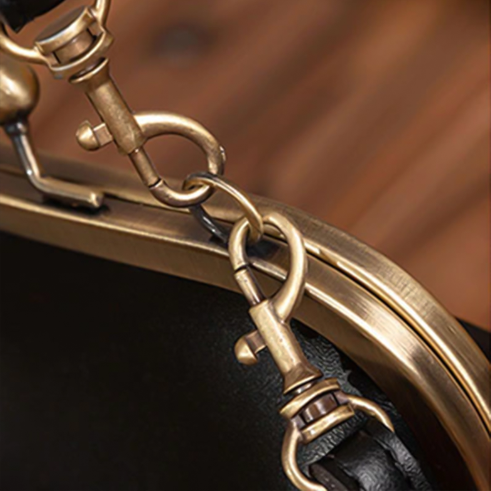 Grace™ – Retrochic väska med lockstängning