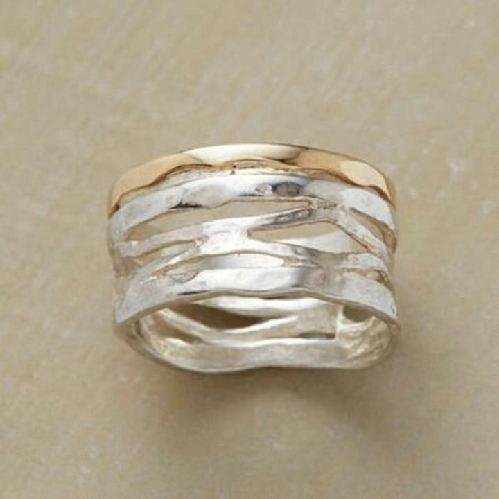 Vintage Ring i Guld och Silver med Genombruten Design
