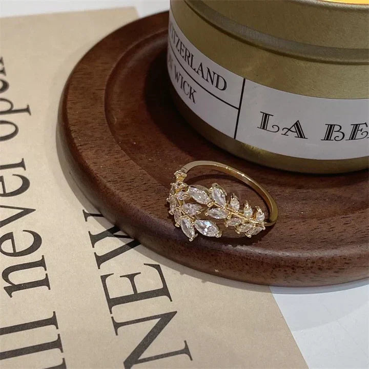 Lauria Coronata Ring i Guld